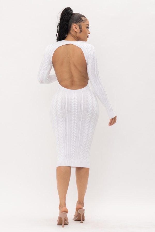 Vestido blanco de tejido sin espalda - Imagen 2