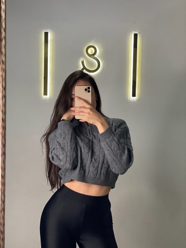 Top de tejido gris con cierre - Imagen 3