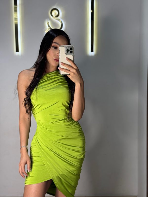 Vestido corto verde limón