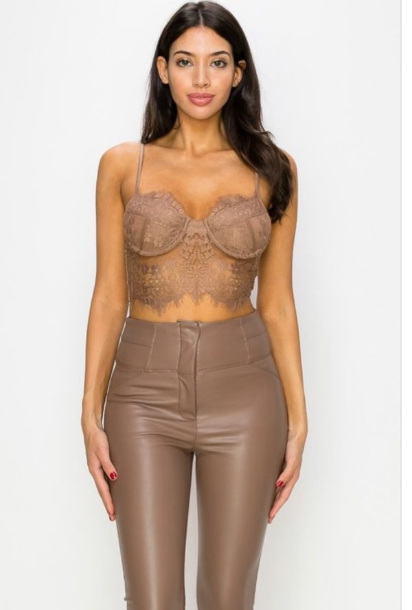 Bralette de encaje beige