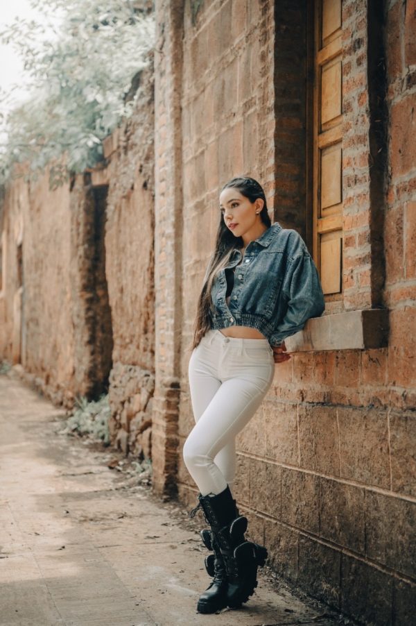 Pantalón blanco skinny