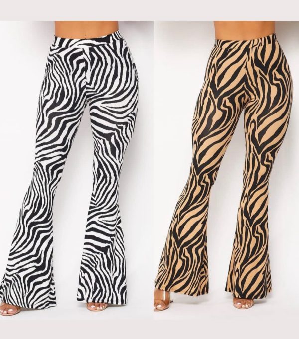 Pantalón flare estampado - Imagen 2